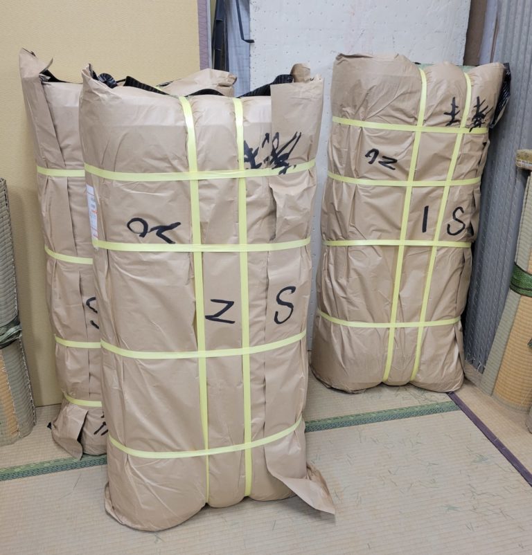 い草の産地、熊本から畳表が届きました。