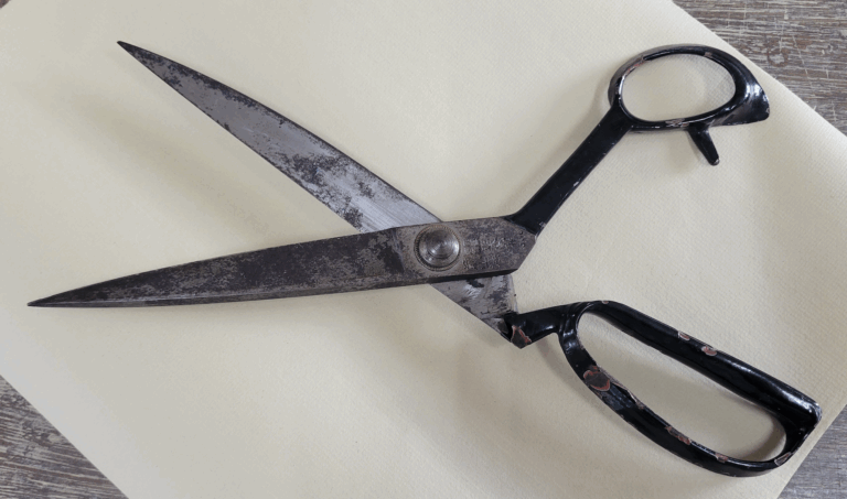 裁ち鋏　研ぎの受付後