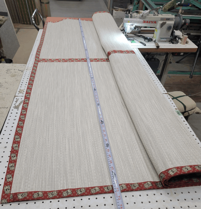 草快マーブルの２畳の上敷の幅をサイズ確認中