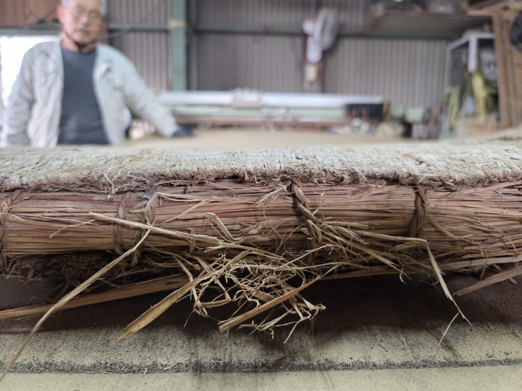 おしまくり畳の側面